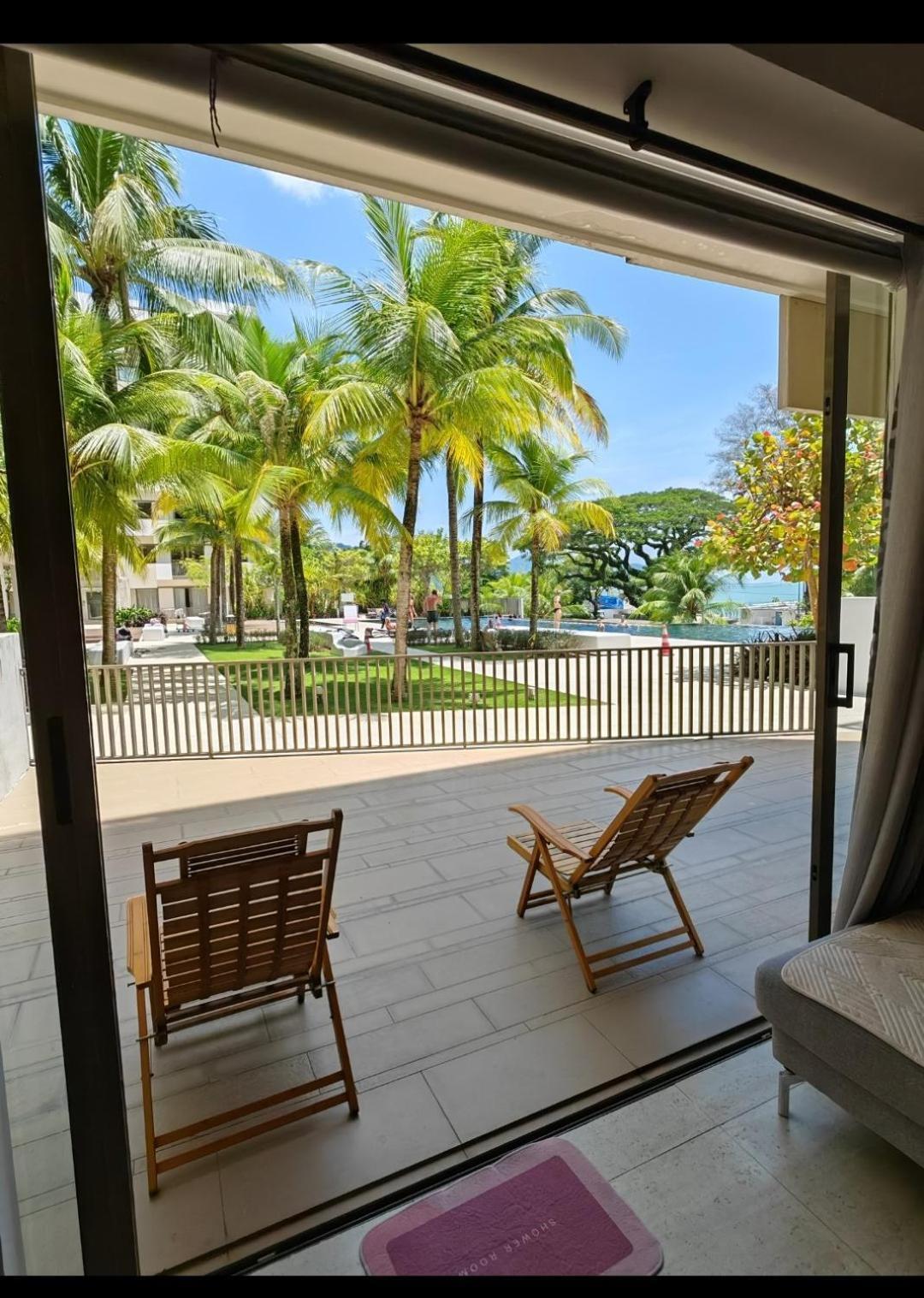 By The Sea Batu Ferringhi Beach Front Apartment Suite Exterior foto